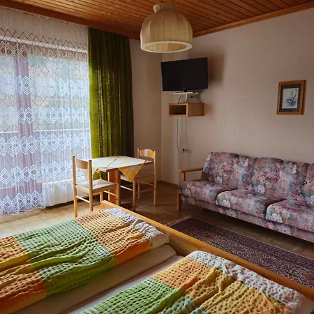 Haus Schweighofer Alloggio in famiglia Neuberg an der Mürz